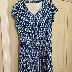 Dress LL Bean LLBean Size Small Regular Blue and White pattern. Activewear style